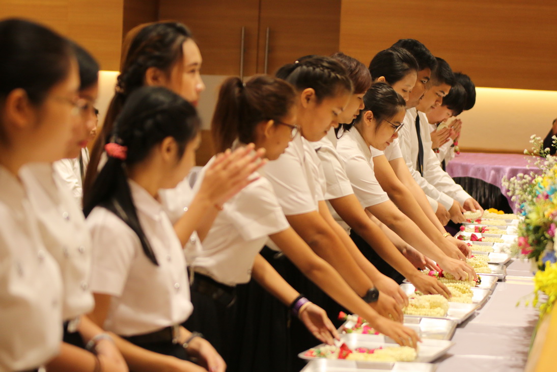 พิธีไหว้ครู ปีการศึกษา 2560 — 29 เมษายน 2025 — สถาบันเทคโนโลยีจิตรลดา CDTI