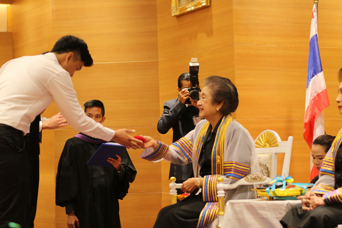 พิธีไหว้ครู ปีการศึกษา 2560 — 29 เมษายน 2025 — สถาบันเทคโนโลยีจิตรลดา CDTI