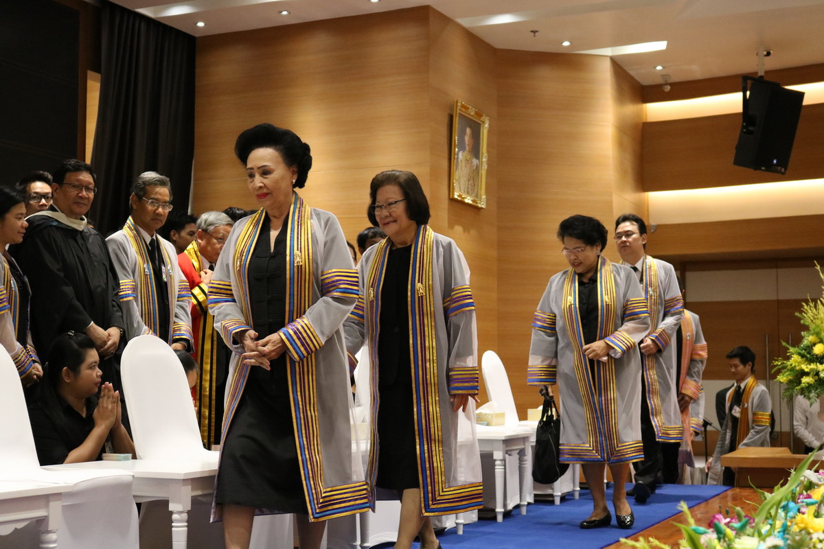 พิธีไหว้ครู ปีการศึกษา 2560 — 29 เมษายน 2025 — สถาบันเทคโนโลยีจิตรลดา CDTI