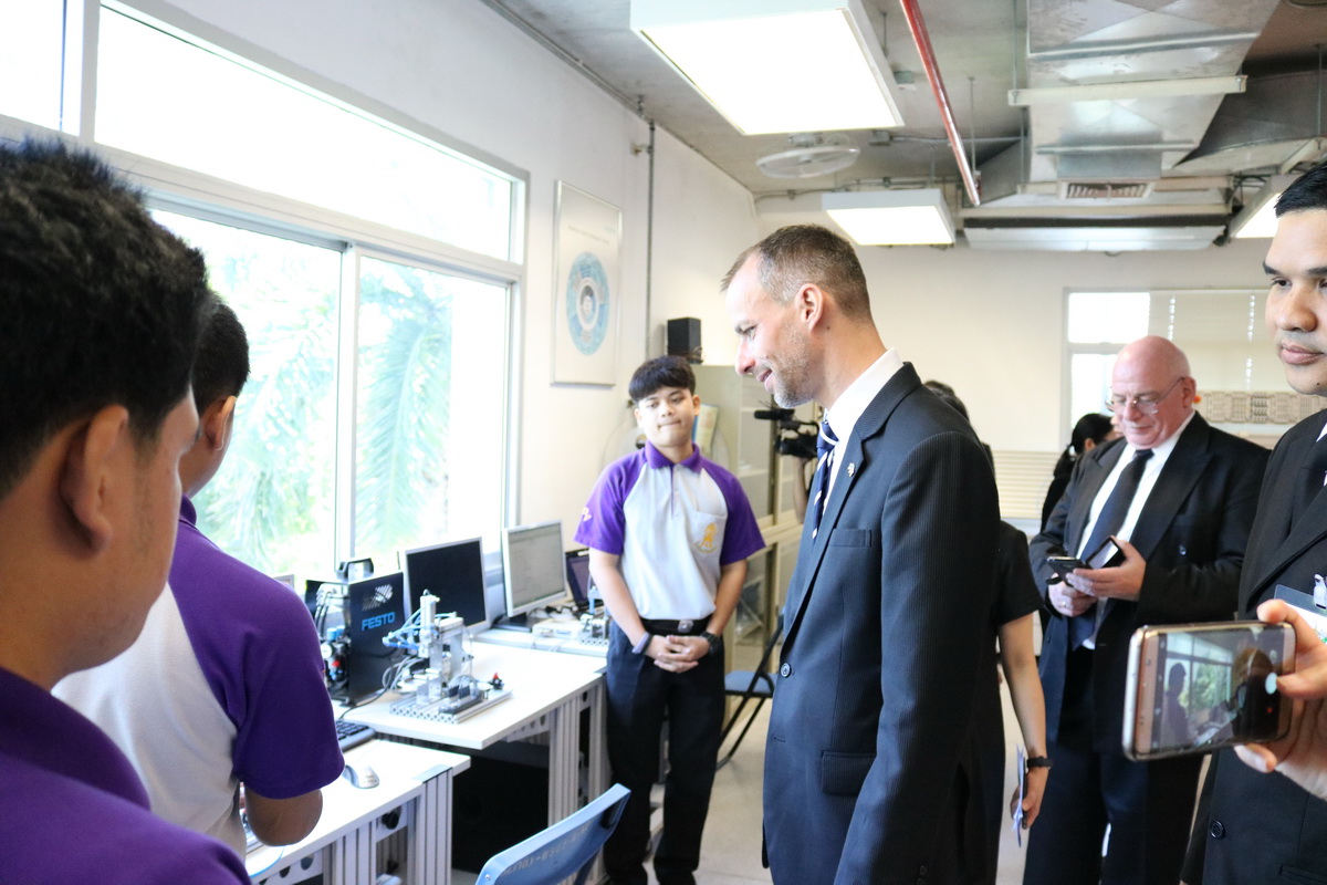 ต้อนรับคณะผู้เยี่ยมชมจากประเทศเยอรมัน — 2 พฤษภาคม 2025 — สถาบันเทคโนโลยีจิตรลดา CDTI