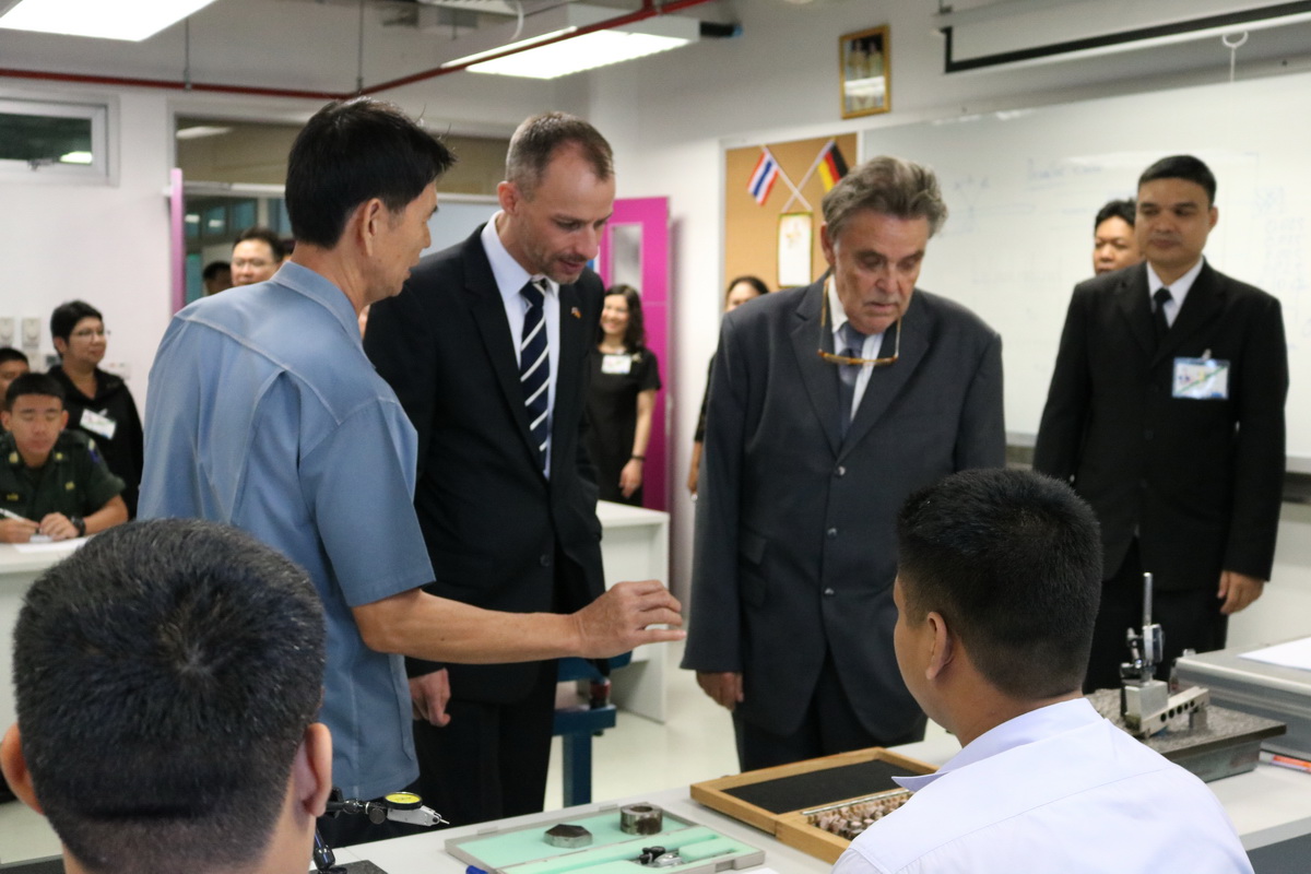 ต้อนรับคณะผู้เยี่ยมชมจากประเทศเยอรมัน — 2 พฤษภาคม 2025 — สถาบันเทคโนโลยีจิตรลดา CDTI