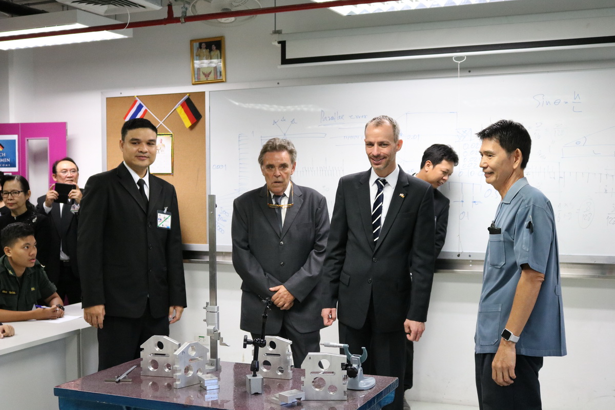 ต้อนรับคณะผู้เยี่ยมชมจากประเทศเยอรมัน — 2 พฤษภาคม 2025 — สถาบันเทคโนโลยีจิตรลดา CDTI