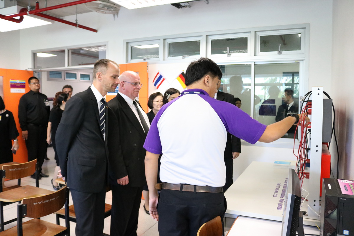 ต้อนรับคณะผู้เยี่ยมชมจากประเทศเยอรมัน — 2 พฤษภาคม 2025 — สถาบันเทคโนโลยีจิตรลดา CDTI