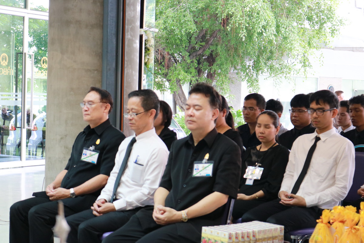 ทำบุญตักบาตรถวายเป็นพระราชกุศล — 10 พฤษภาคม 2025 — สถาบันเทคโนโลยีจิตรลดา CDTI