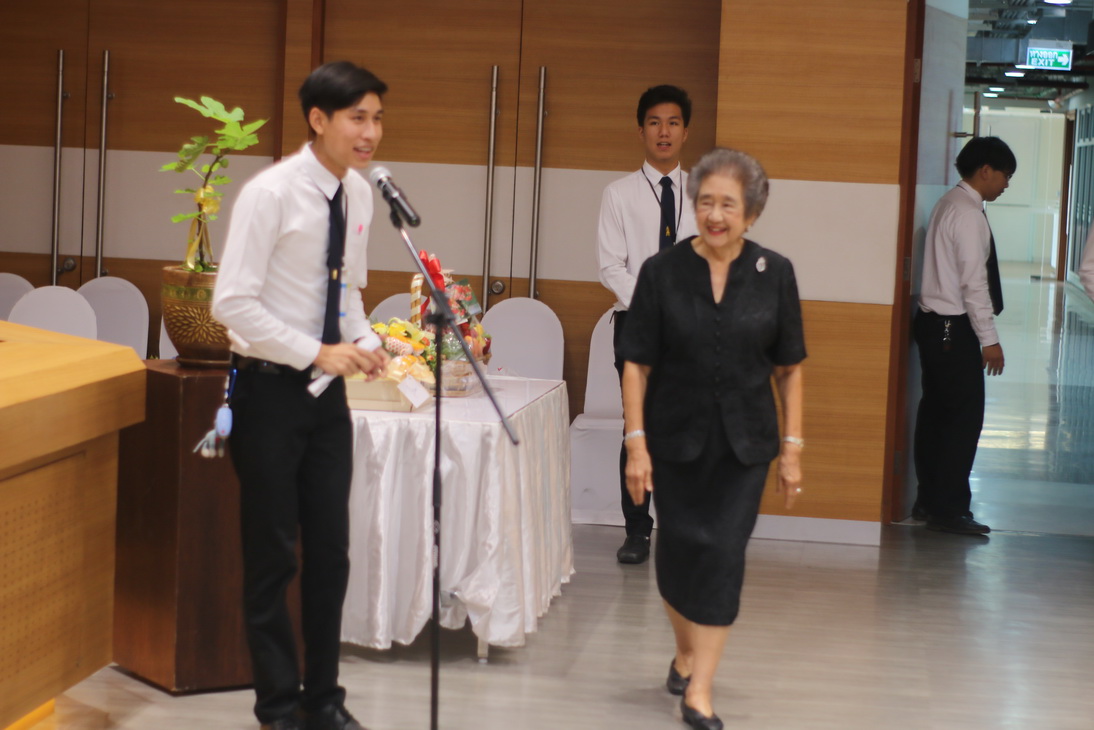 อวยพรวันคล้ายวันเกิด ท่านผู้หญิงอังกาบ บุณยัษฐิติ — 2 พฤษภาคม 2025 — สถาบันเทคโนโลยีจิตรลดา CDTI