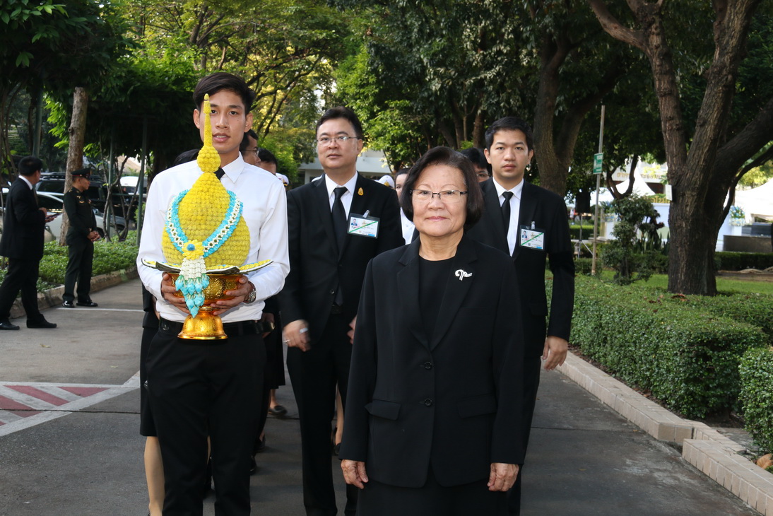วางพานพุ่มพระบิดาแห่งเทคโนโลยีไทย — 2 พฤษภาคม 2025 — สถาบันเทคโนโลยีจิตรลดา CDTI