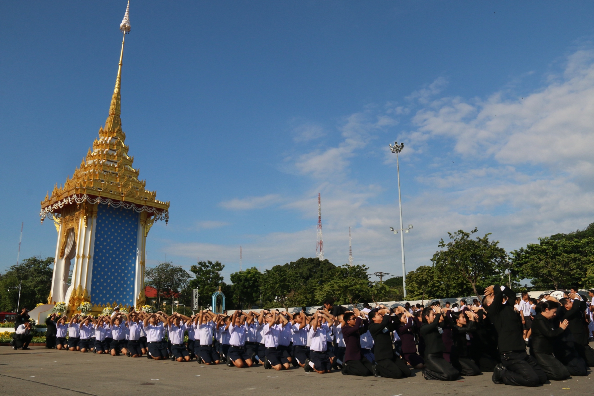 วางพวงมาลาเนื่องในวันปิยะมหาราช — 2 พฤษภาคม 2025 — สถาบันเทคโนโลยีจิตรลดา CDTI