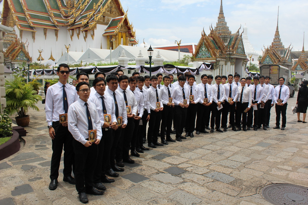 สักการะพระบรมศพ — 10 พฤษภาคม 2025 — สถาบันเทคโนโลยีจิตรลดา CDTI