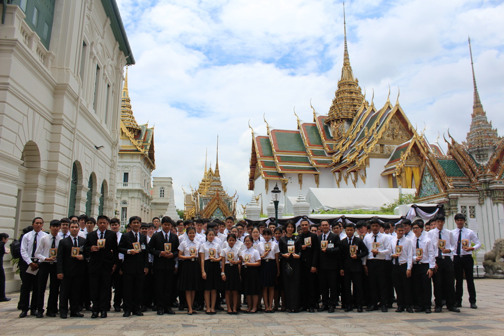 สักการะพระบรมศพ — 10 พฤษภาคม 2025 — สถาบันเทคโนโลยีจิตรลดา CDTI