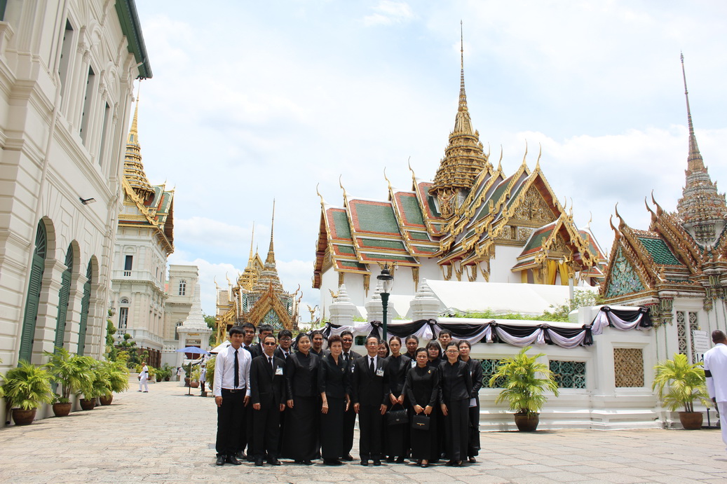 สักการะพระบรมศพ — 10 พฤษภาคม 2025 — สถาบันเทคโนโลยีจิตรลดา CDTI