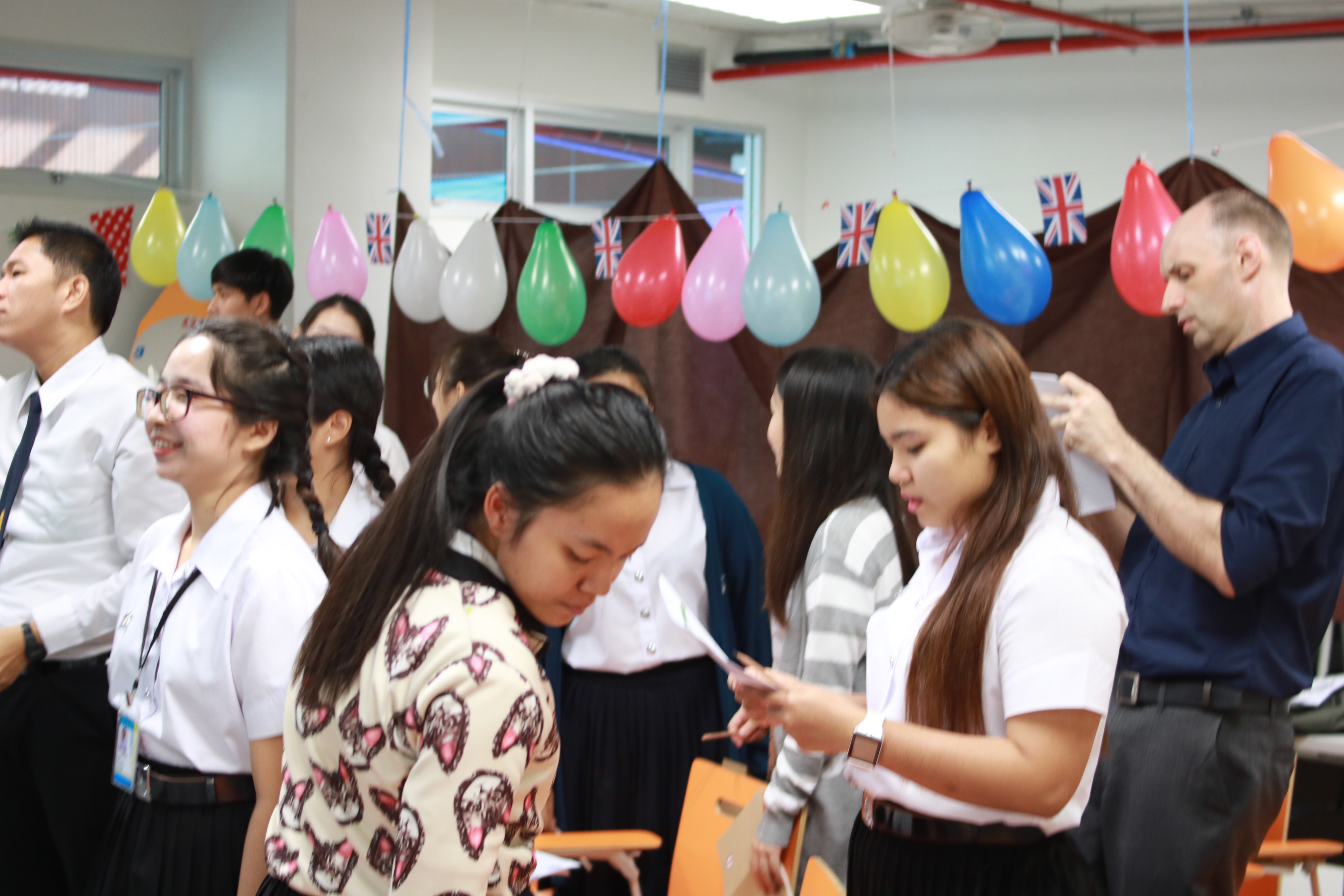 อบรมภาษาอังกฤษ English Corner — 1 พฤษภาคม 2025 — สถาบันเทคโนโลยีจิตรลดา CDTI