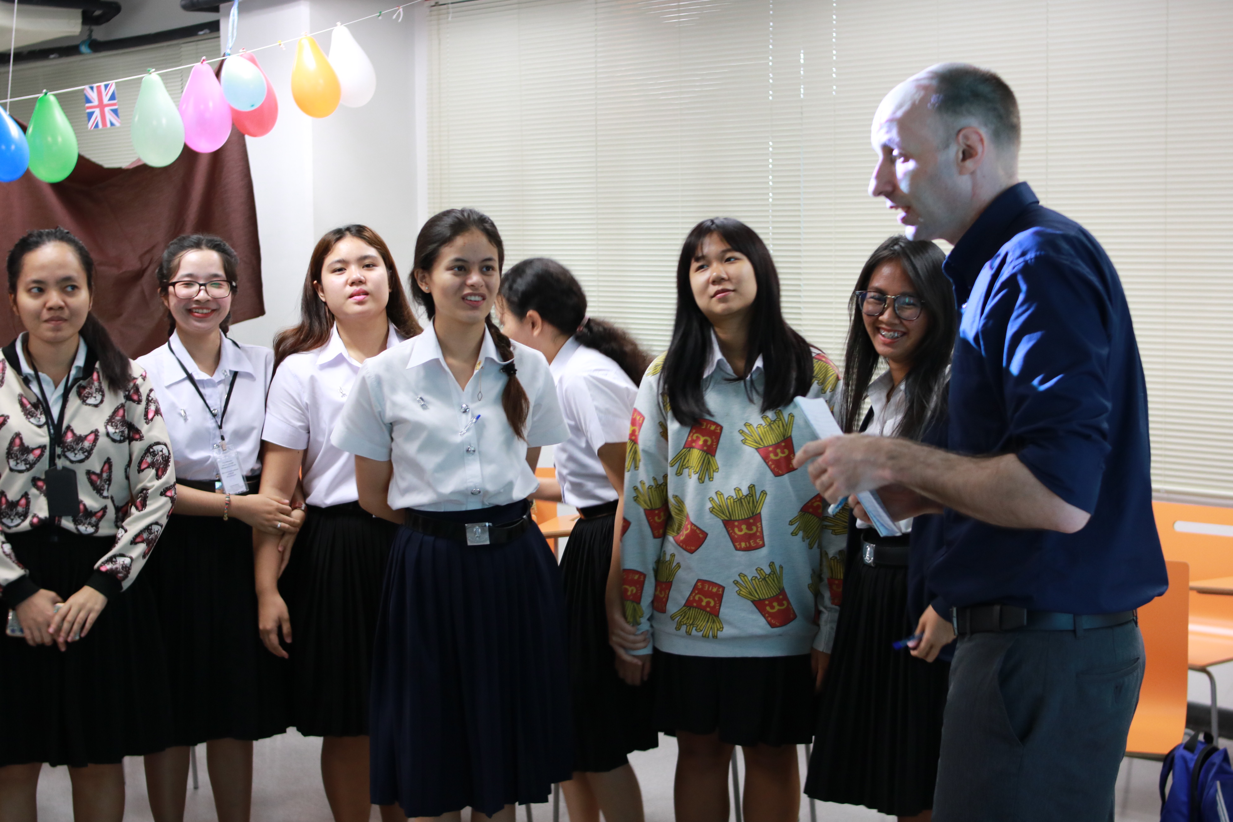 อบรมภาษาอังกฤษ English Corner — 1 พฤษภาคม 2025 — สถาบันเทคโนโลยีจิตรลดา CDTI