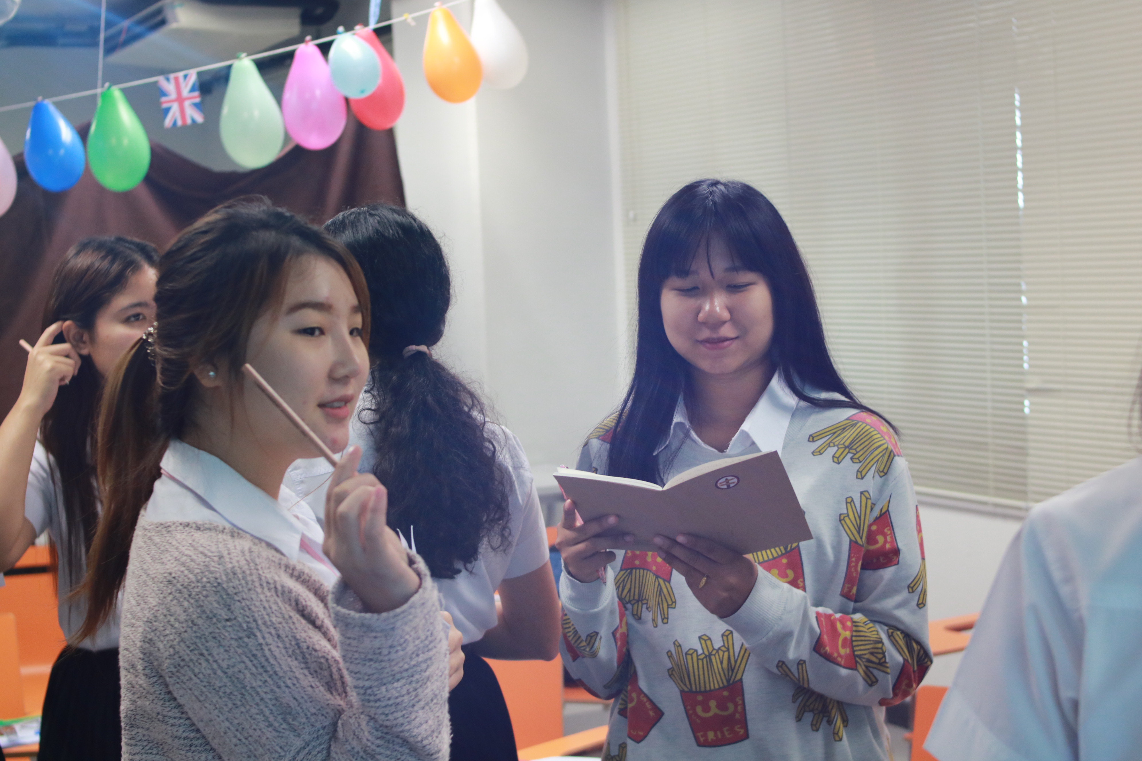 อบรมภาษาอังกฤษ English Corner — 1 พฤษภาคม 2025 — สถาบันเทคโนโลยีจิตรลดา CDTI