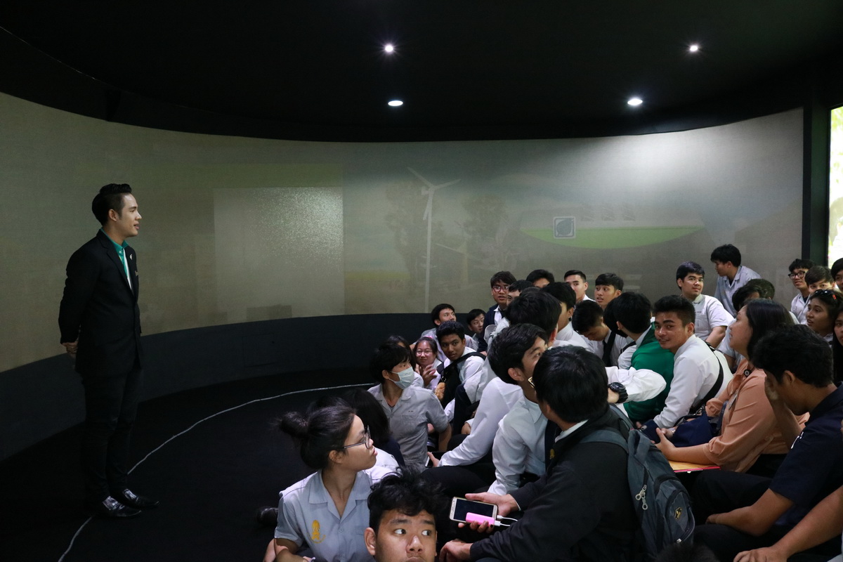 ึศึกษาดูงานศูนย์การเรียนรู้พลังงานทดแทน — 1 พฤษภาคม 2025 — สถาบันเทคโนโลยีจิตรลดา CDTI