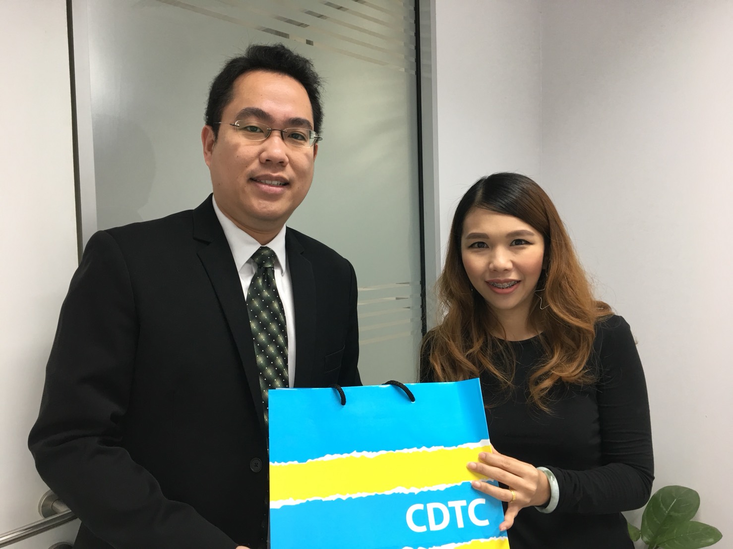สวัสดีปีใหม่ 2561 — 11 พฤษภาคม 2025 — สถาบันเทคโนโลยีจิตรลดา CDTI