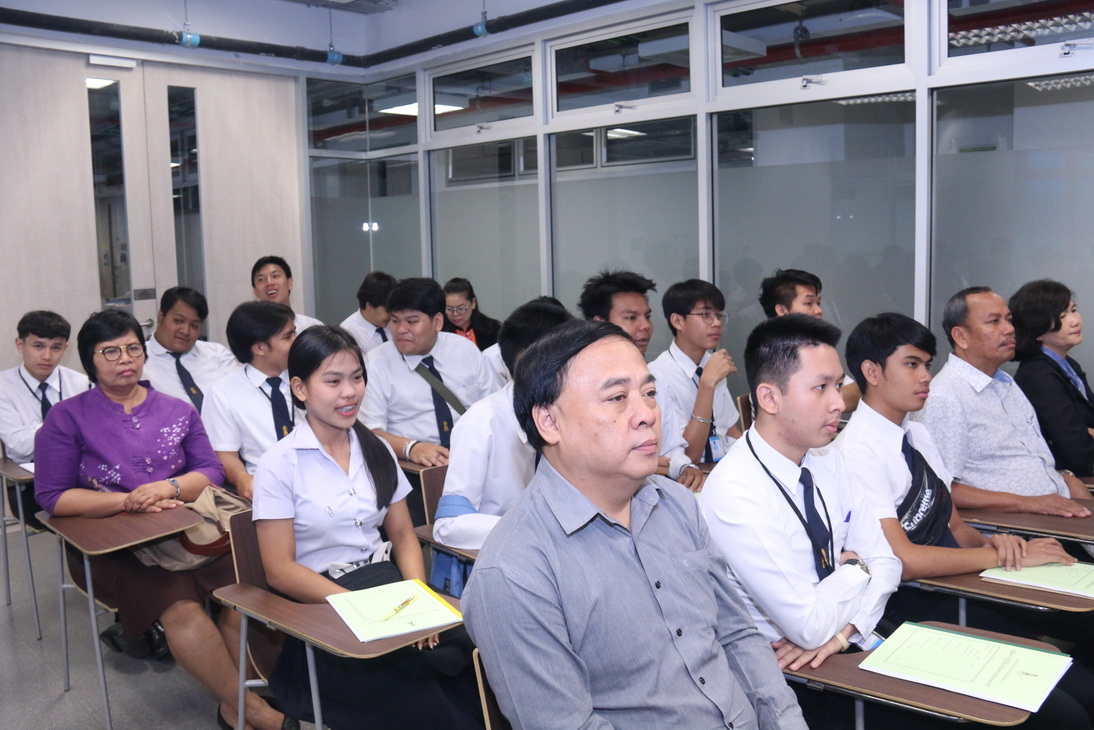 ปฐมนิเทศนักศึกษาฝึกสหกิจศึกษา — 1 พฤษภาคม 2025 — สถาบันเทคโนโลยีจิตรลดา CDTI