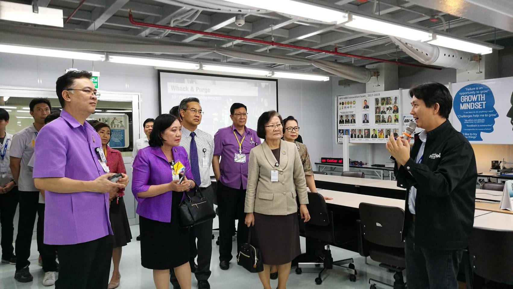 เยี่ยมชมสถานประกอบการและนักศึกษา — 1 พฤษภาคม 2025 — สถาบันเทคโนโลยีจิตรลดา CDTI