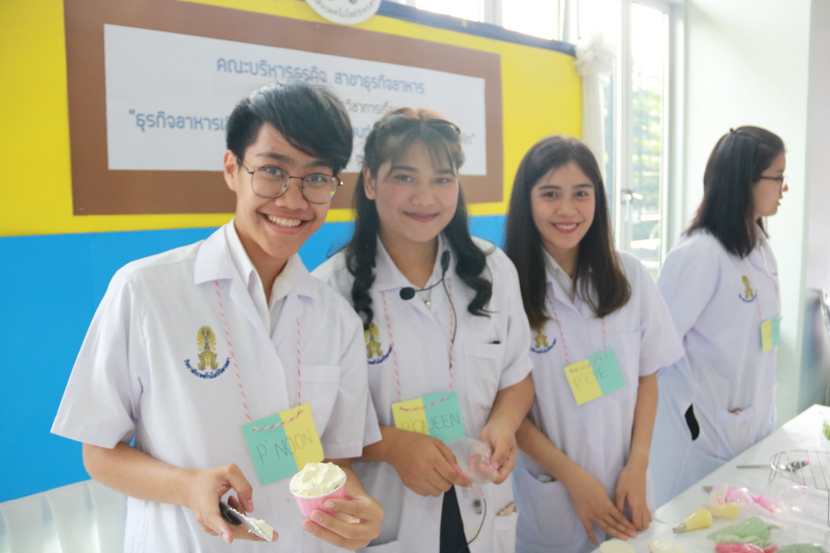 อบรมเชิงปฏิบัติการการทำเค้กและการแต่งหน้าเค้ก — 1 พฤษภาคม 2025 — สถาบันเทคโนโลยีจิตรลดา CDTI