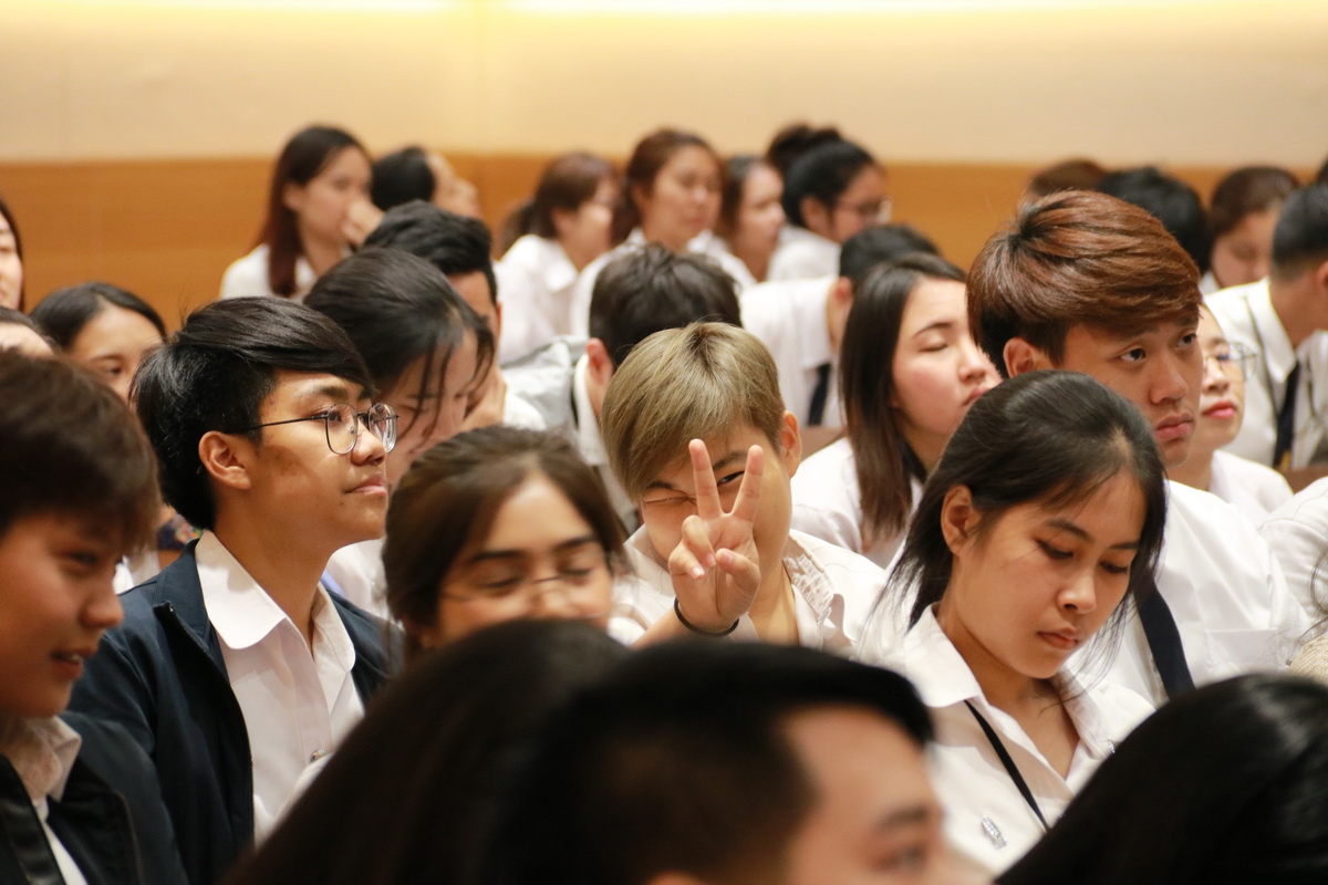 บรรยายพิเศษ When We Fall in Love — 1 พฤษภาคม 2025 — สถาบันเทคโนโลยีจิตรลดา CDTI