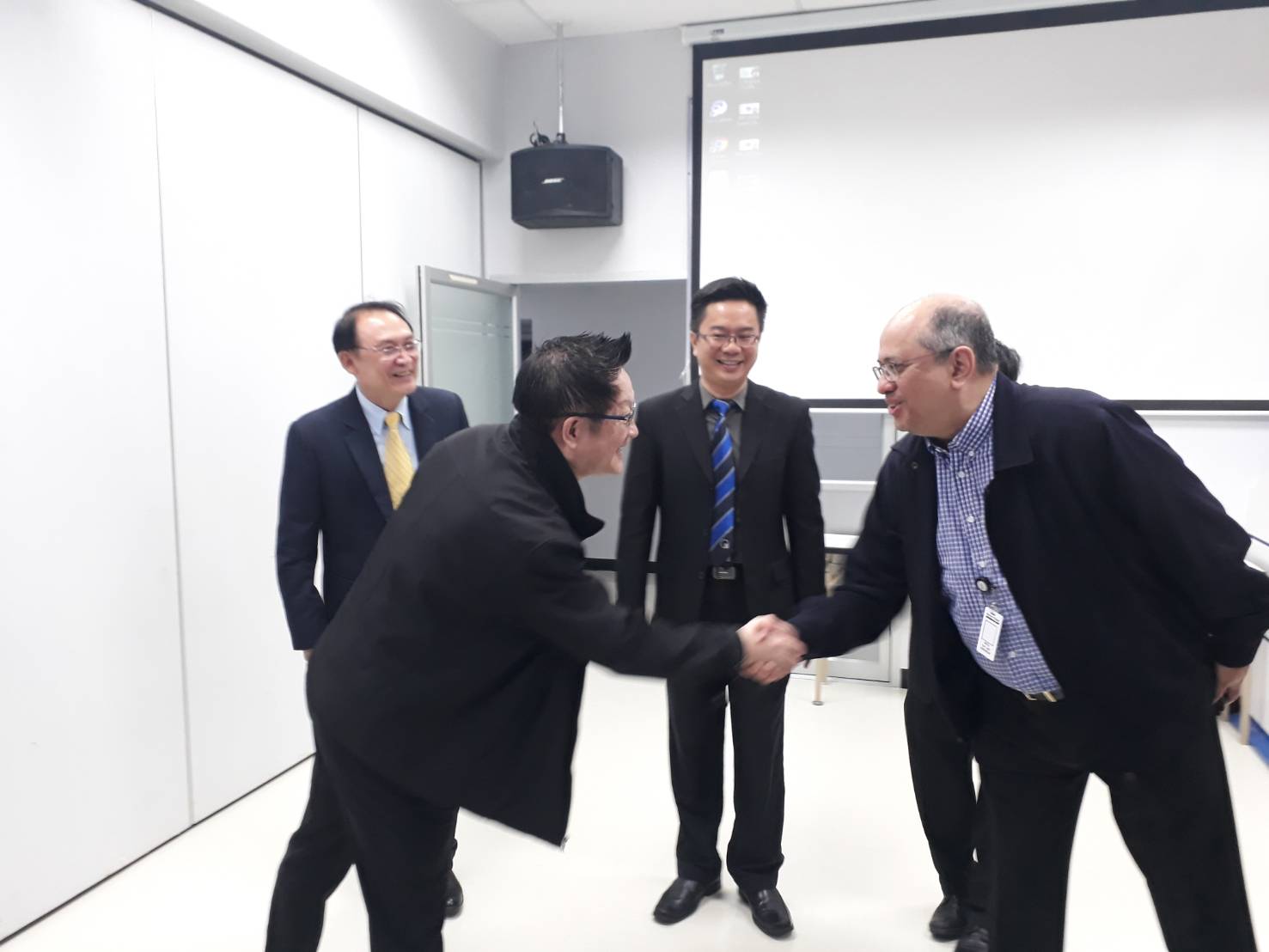 งานแลกเปลี่ยนนักศึกษาฝึกงาน บริษัท เวสเทิร์น ดิจิตอล (ประเทศไทย) — 1 พฤษภาคม 2025 — สถาบันเทคโนโลยีจิตรลดา CDTI