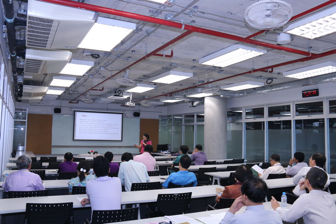 บรรยายงานวิจัยเชิงคุณภาพ — 1 พฤษภาคม 2025 — สถาบันเทคโนโลยีจิตรลดา CDTI
