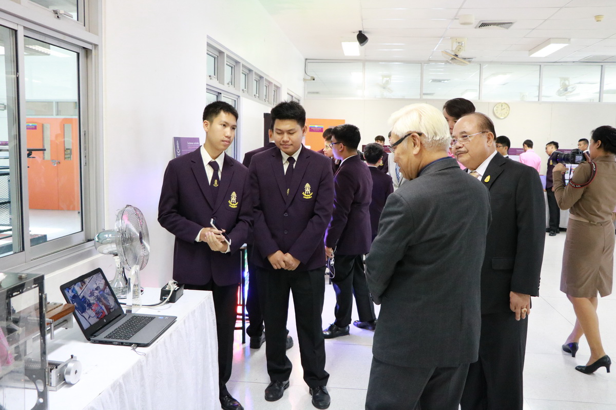 ต้อนรับคณะกรรมาธิการการศึกษาและกีฬา — 1 พฤษภาคม 2025 — สถาบันเทคโนโลยีจิตรลดา CDTI