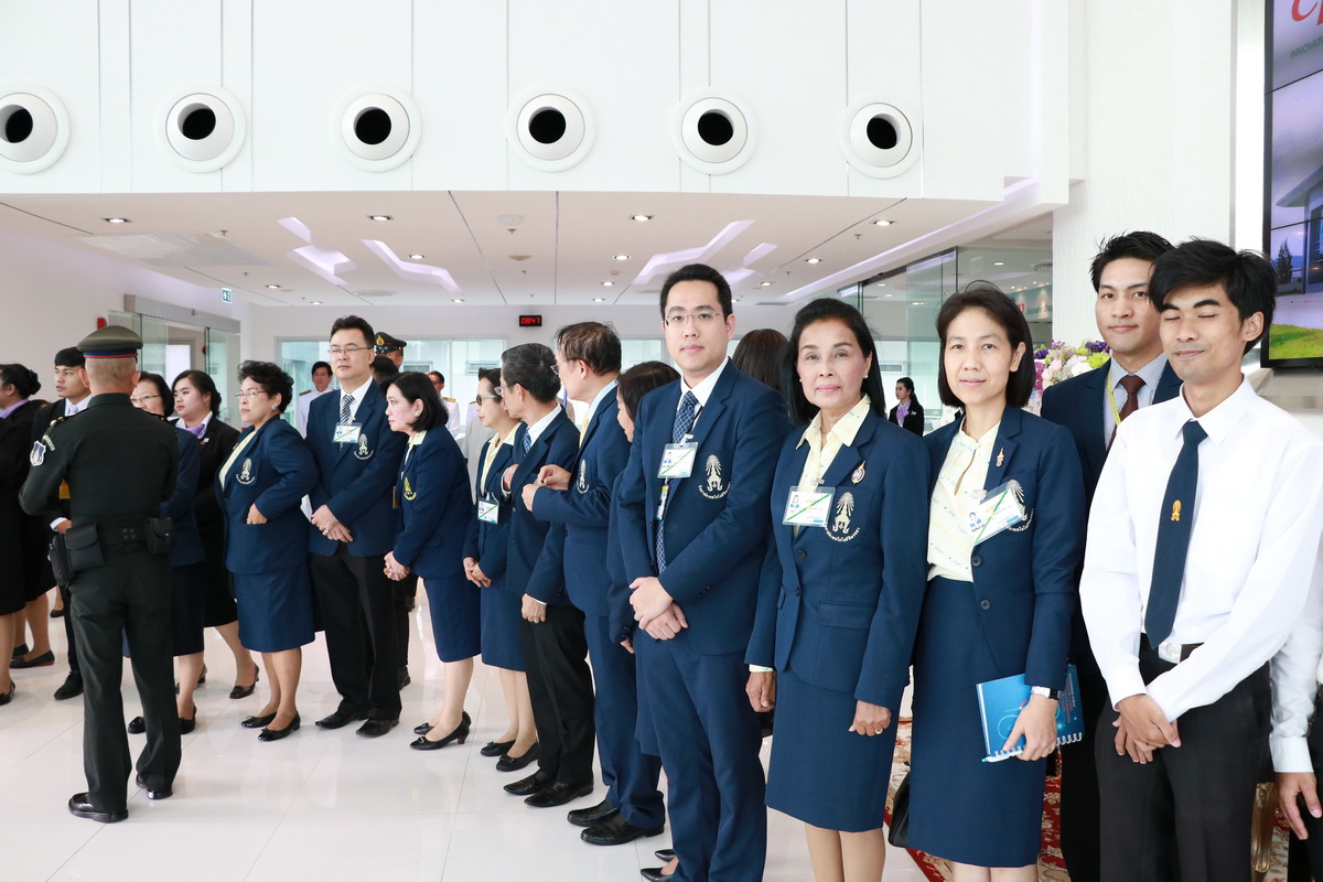เฝ้ารับเสด็จ ณ บริษัท ซี พี แรม จำกัด — 11 พฤษภาคม 2025 — สถาบันเทคโนโลยีจิตรลดา CDTI