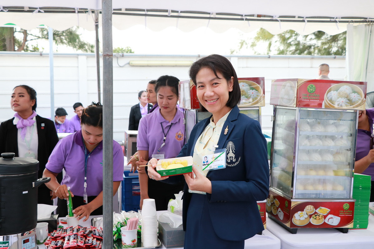 เฝ้ารับเสด็จ ณ บริษัท ซี พี แรม จำกัด — 11 พฤษภาคม 2025 — สถาบันเทคโนโลยีจิตรลดา CDTI