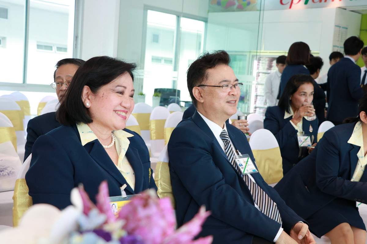 เฝ้ารับเสด็จ ณ บริษัท ซี พี แรม จำกัด — 11 พฤษภาคม 2025 — สถาบันเทคโนโลยีจิตรลดา CDTI