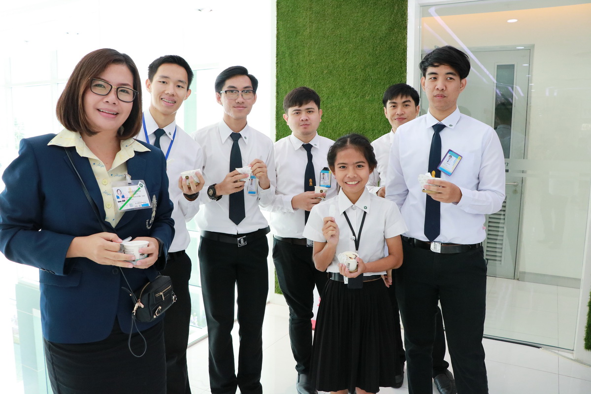 เฝ้ารับเสด็จ ณ บริษัท ซี พี แรม จำกัด — 11 พฤษภาคม 2025 — สถาบันเทคโนโลยีจิตรลดา CDTI