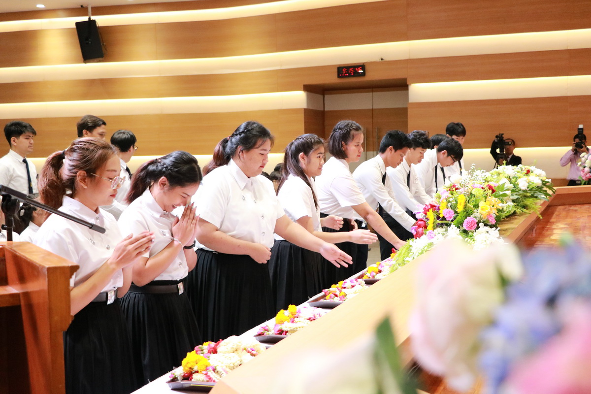 พิธีไหว้ครู ปีการศึกษา 2561 — 8 พฤษภาคม 2025 — สถาบันเทคโนโลยีจิตรลดา CDTI