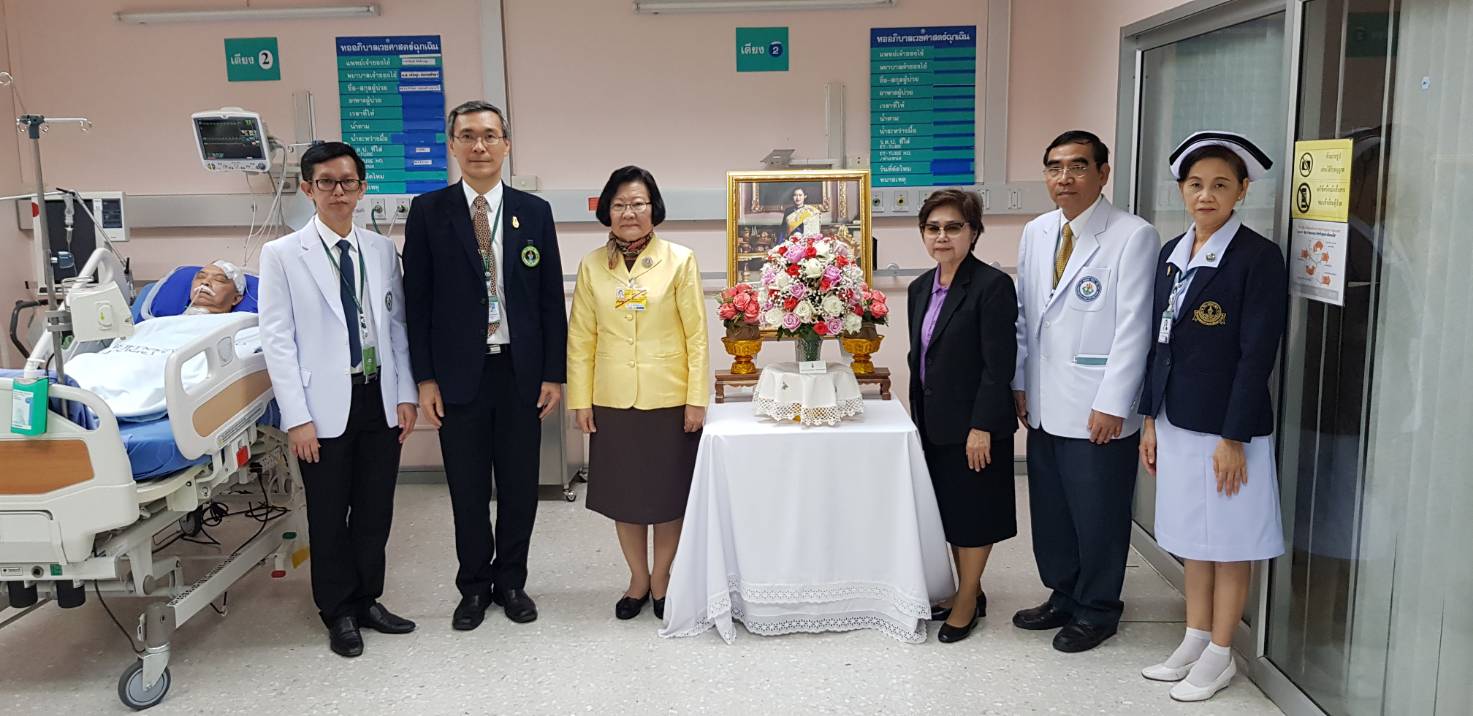 อัญเชิญดอกไม้พระราชทาน — 2 พฤษภาคม 2025 — สถาบันเทคโนโลยีจิตรลดา CDTI