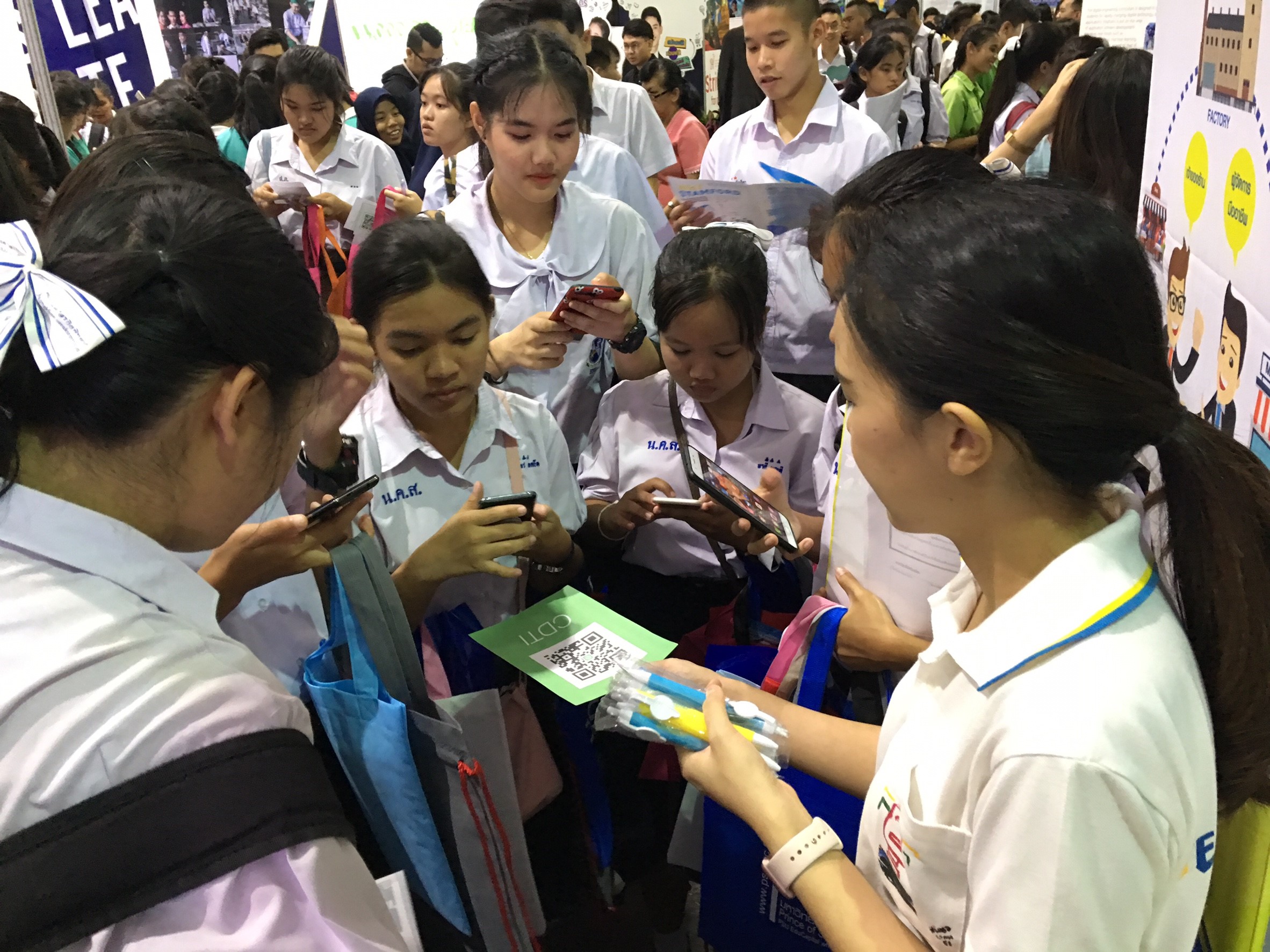 ตลาดนัดหลักสูตร มหาวิทยาลัยเกษตรศาสตร์ — 7 พฤษภาคม 2025 — สถาบันเทคโนโลยีจิตรลดา CDTI