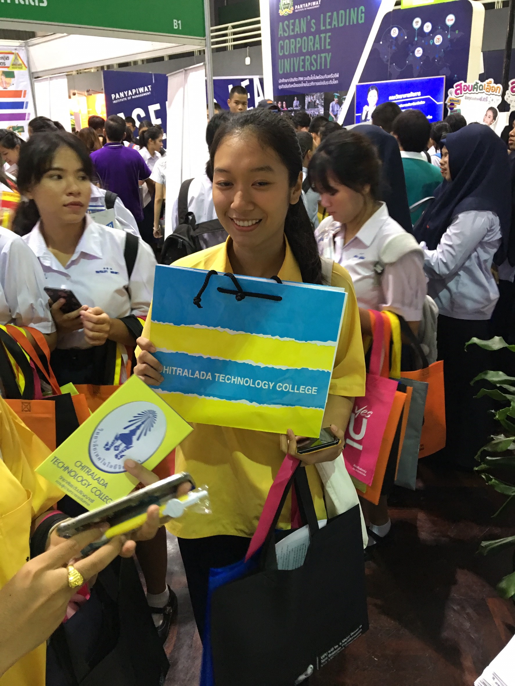 ตลาดนัดหลักสูตร มหาวิทยาลัยเกษตรศาสตร์ — 7 พฤษภาคม 2025 — สถาบันเทคโนโลยีจิตรลดา CDTI