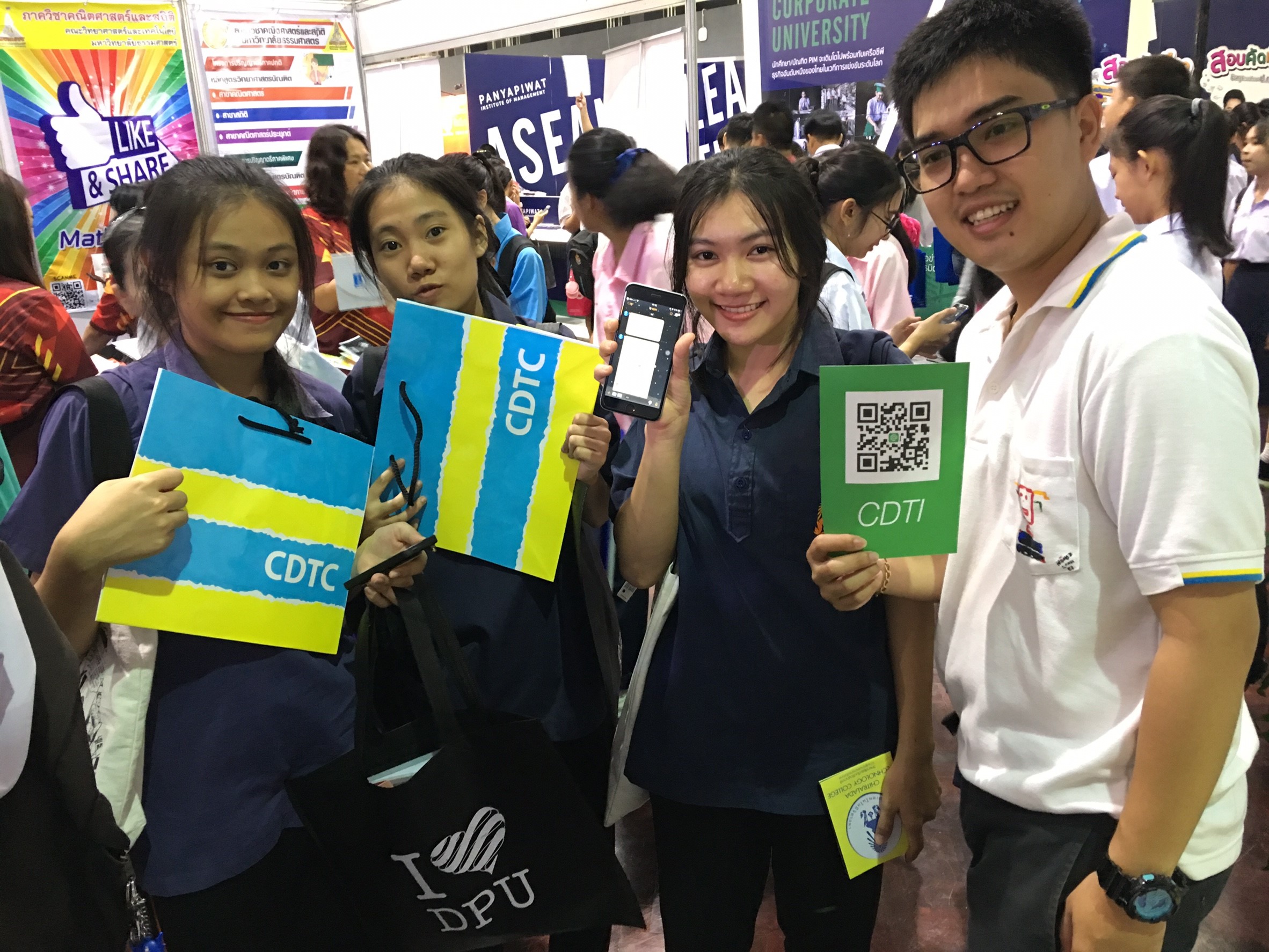 ตลาดนัดหลักสูตร มหาวิทยาลัยเกษตรศาสตร์ — 7 พฤษภาคม 2025 — สถาบันเทคโนโลยีจิตรลดา CDTI