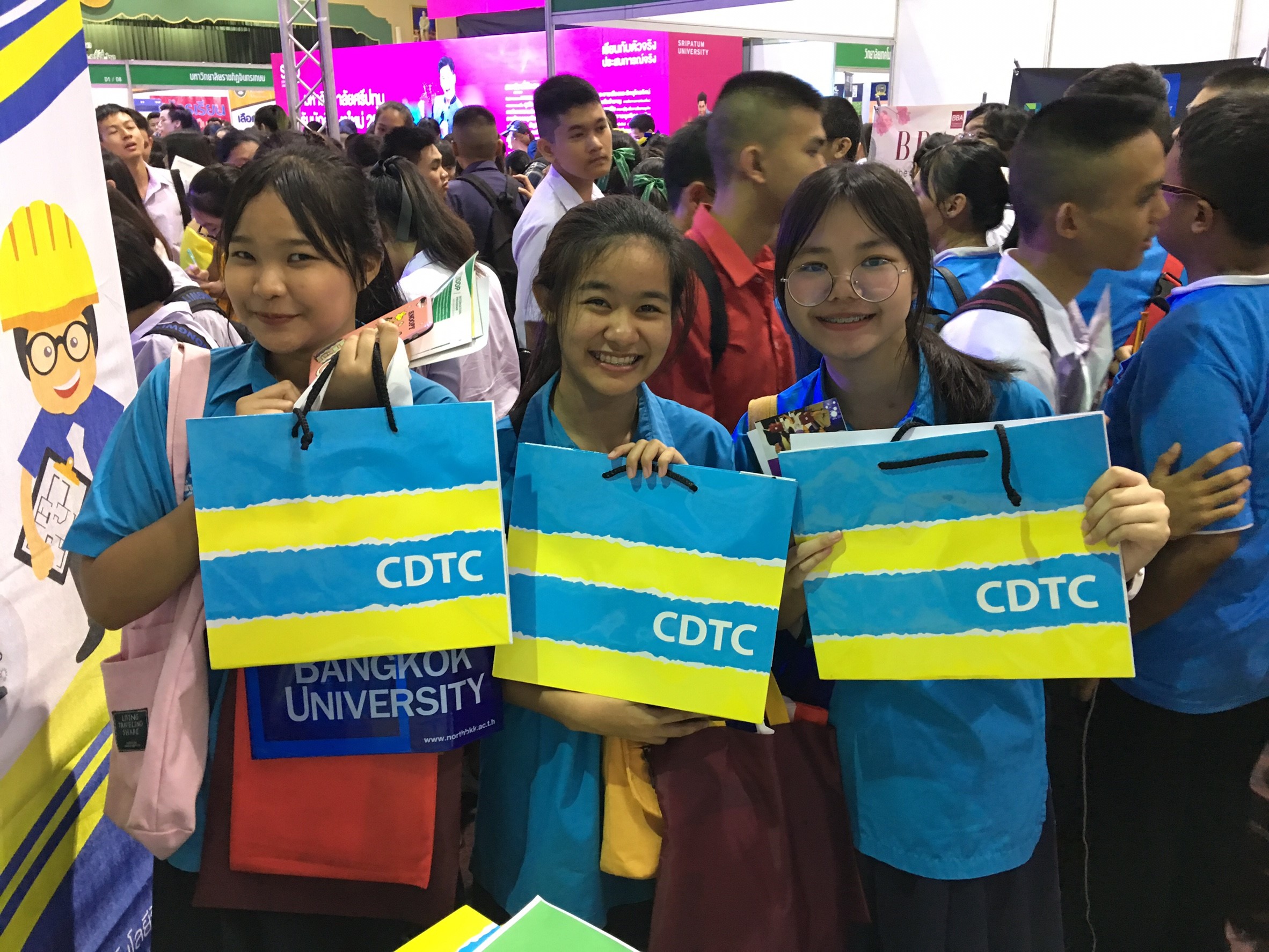 ตลาดนัดหลักสูตร มหาวิทยาลัยเกษตรศาสตร์ — 7 พฤษภาคม 2025 — สถาบันเทคโนโลยีจิตรลดา CDTI