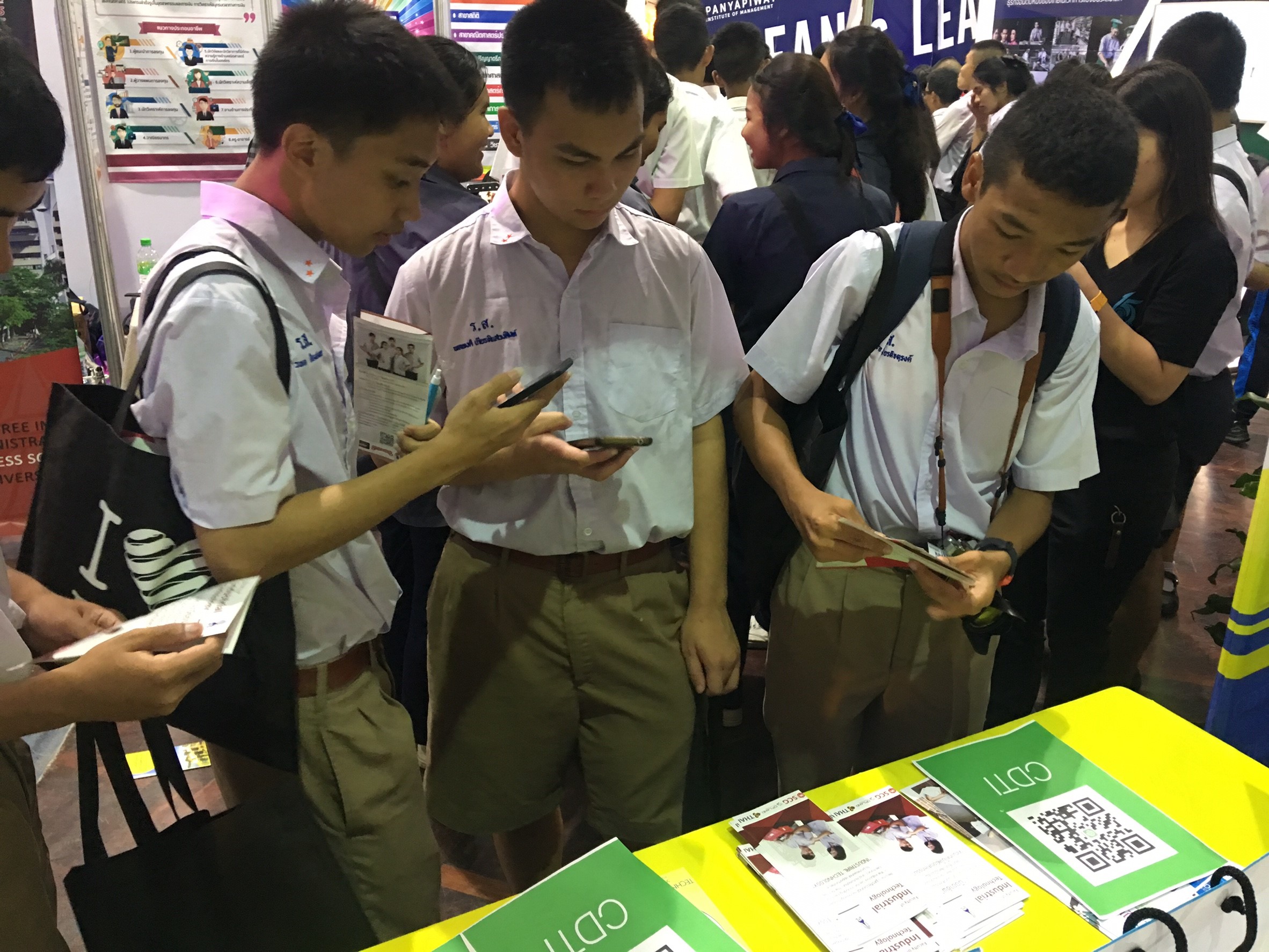 ตลาดนัดหลักสูตร มหาวิทยาลัยเกษตรศาสตร์ — 7 พฤษภาคม 2025 — สถาบันเทคโนโลยีจิตรลดา CDTI
