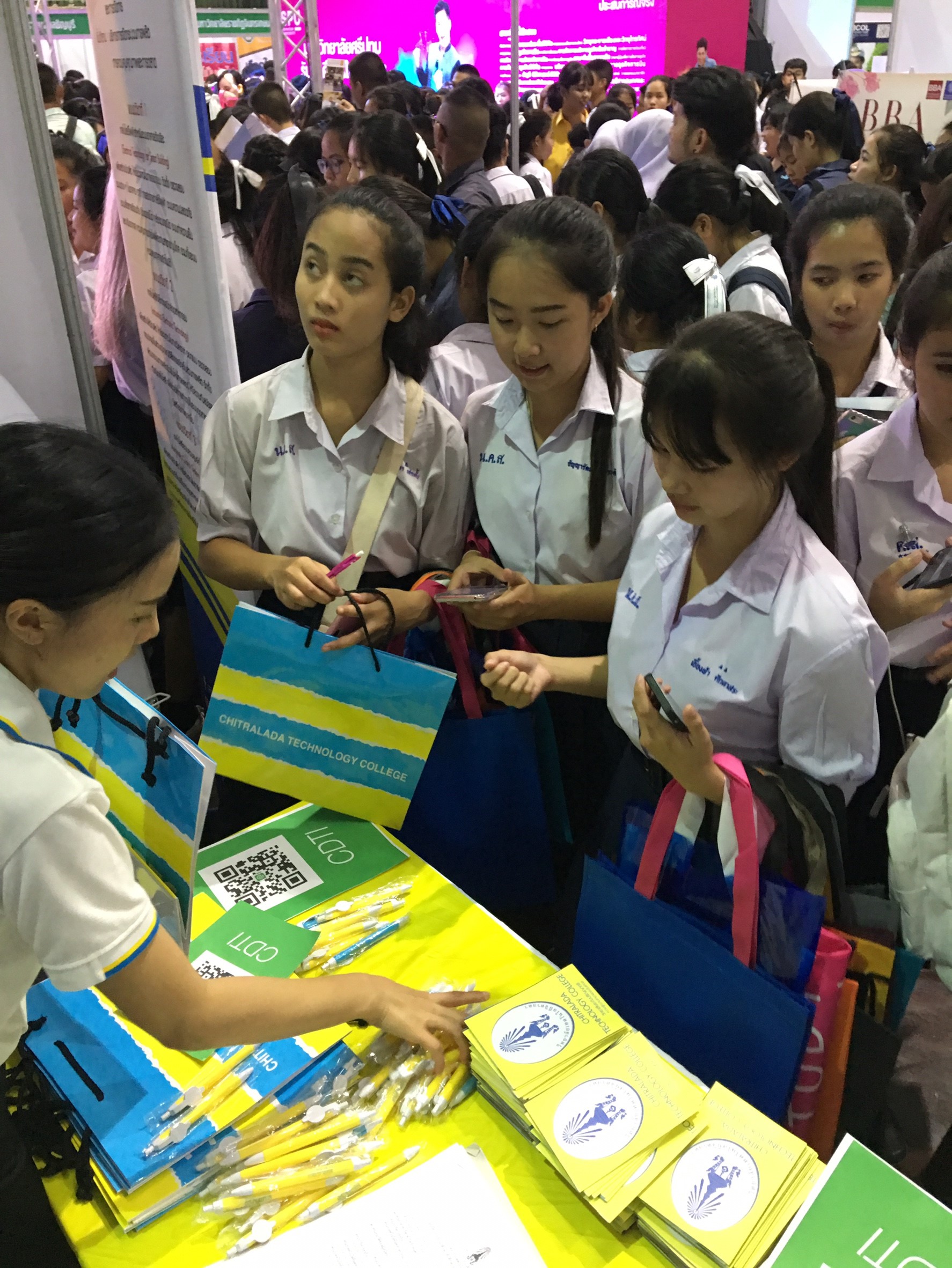 ตลาดนัดหลักสูตร มหาวิทยาลัยเกษตรศาสตร์ — 7 พฤษภาคม 2025 — สถาบันเทคโนโลยีจิตรลดา CDTI