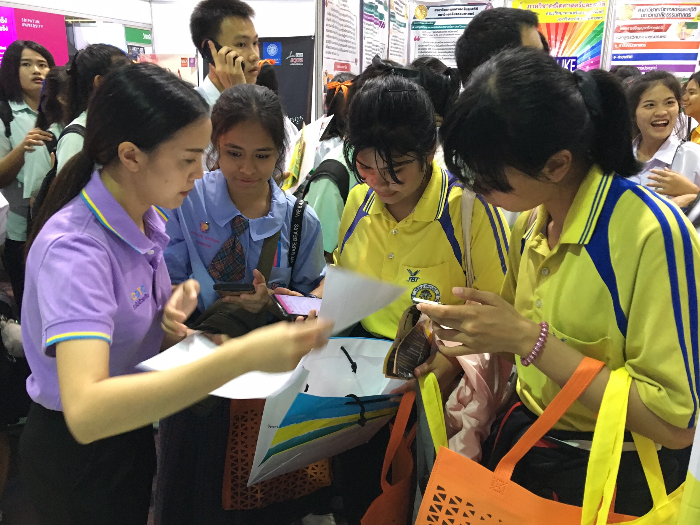 ตลาดนัดหลักสูตร มหาวิทยาลัยเกษตรศาสตร์ — 7 พฤษภาคม 2025 — สถาบันเทคโนโลยีจิตรลดา CDTI