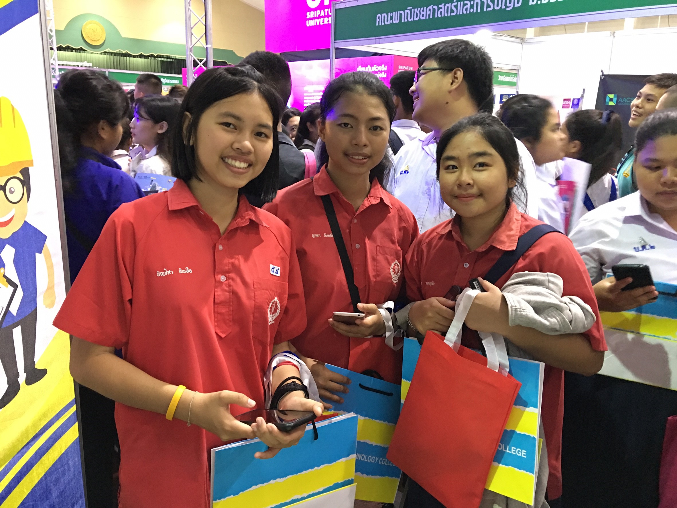 ตลาดนัดหลักสูตร มหาวิทยาลัยเกษตรศาสตร์ — 7 พฤษภาคม 2025 — สถาบันเทคโนโลยีจิตรลดา CDTI