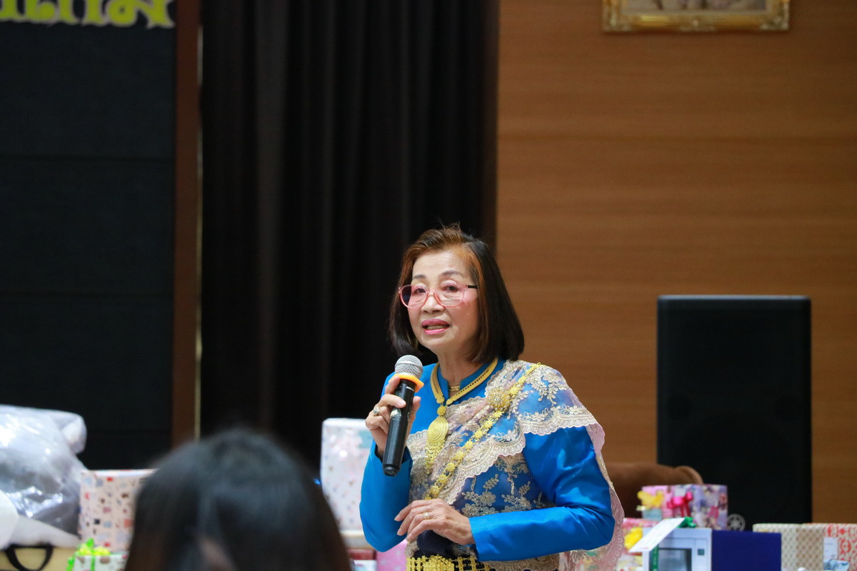 จิตรลดา นุ่งภูษาไทย — 9 พฤษภาคม 2025 — สถาบันเทคโนโลยีจิตรลดา CDTI