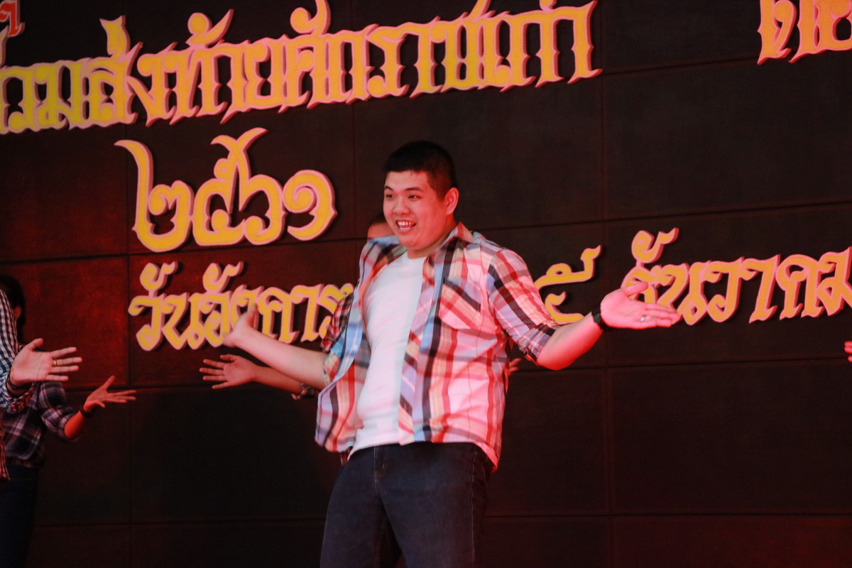 จิตรลดา นุ่งภูษาไทย — 9 พฤษภาคม 2025 — สถาบันเทคโนโลยีจิตรลดา CDTI