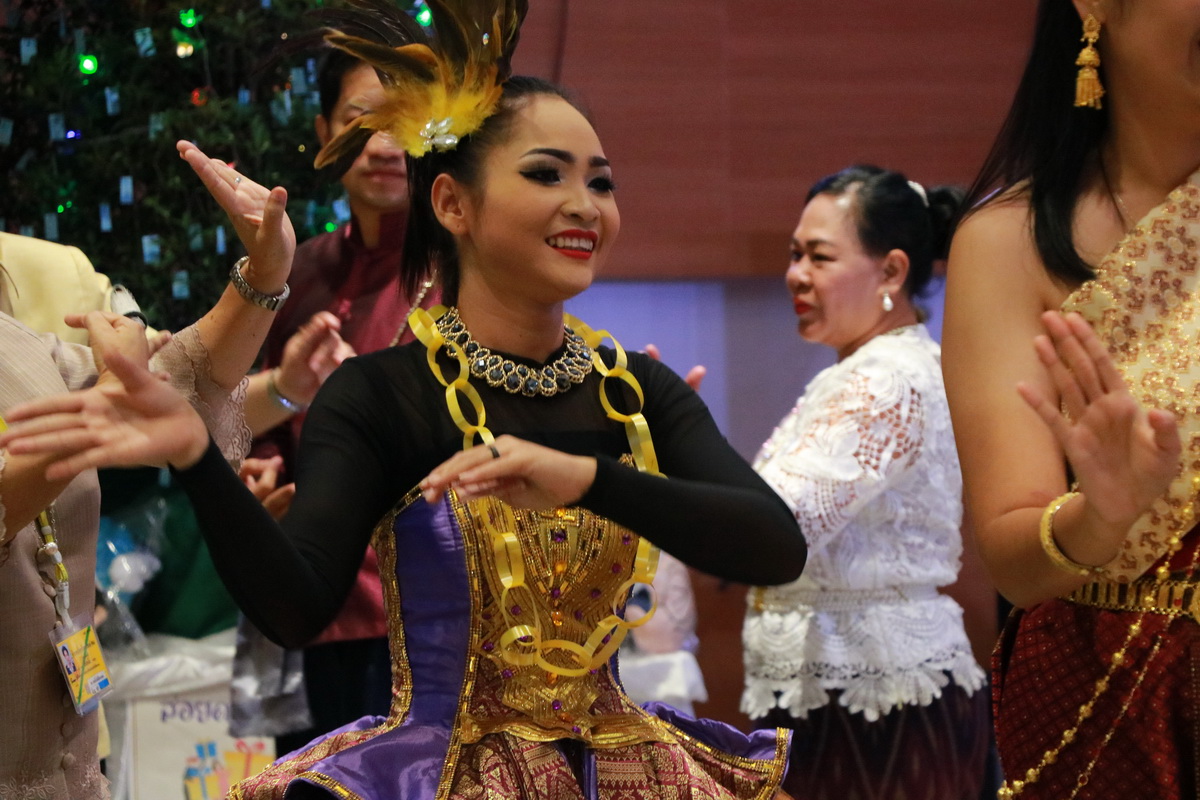จิตรลดา นุ่งภูษาไทย — 9 พฤษภาคม 2025 — สถาบันเทคโนโลยีจิตรลดา CDTI