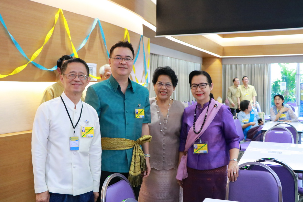 จิตรลดา นุ่งภูษาไทย — 9 พฤษภาคม 2025 — สถาบันเทคโนโลยีจิตรลดา CDTI