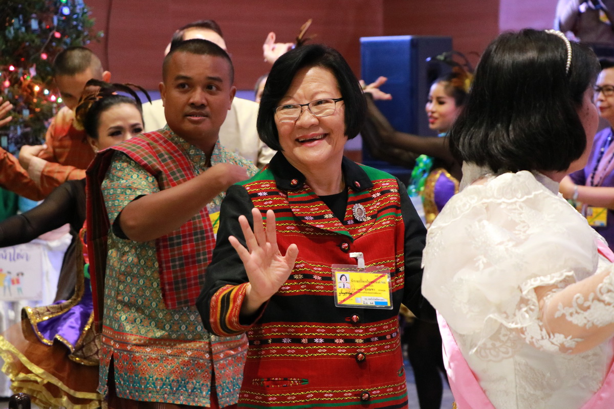 จิตรลดา นุ่งภูษาไทย — 9 พฤษภาคม 2025 — สถาบันเทคโนโลยีจิตรลดา CDTI