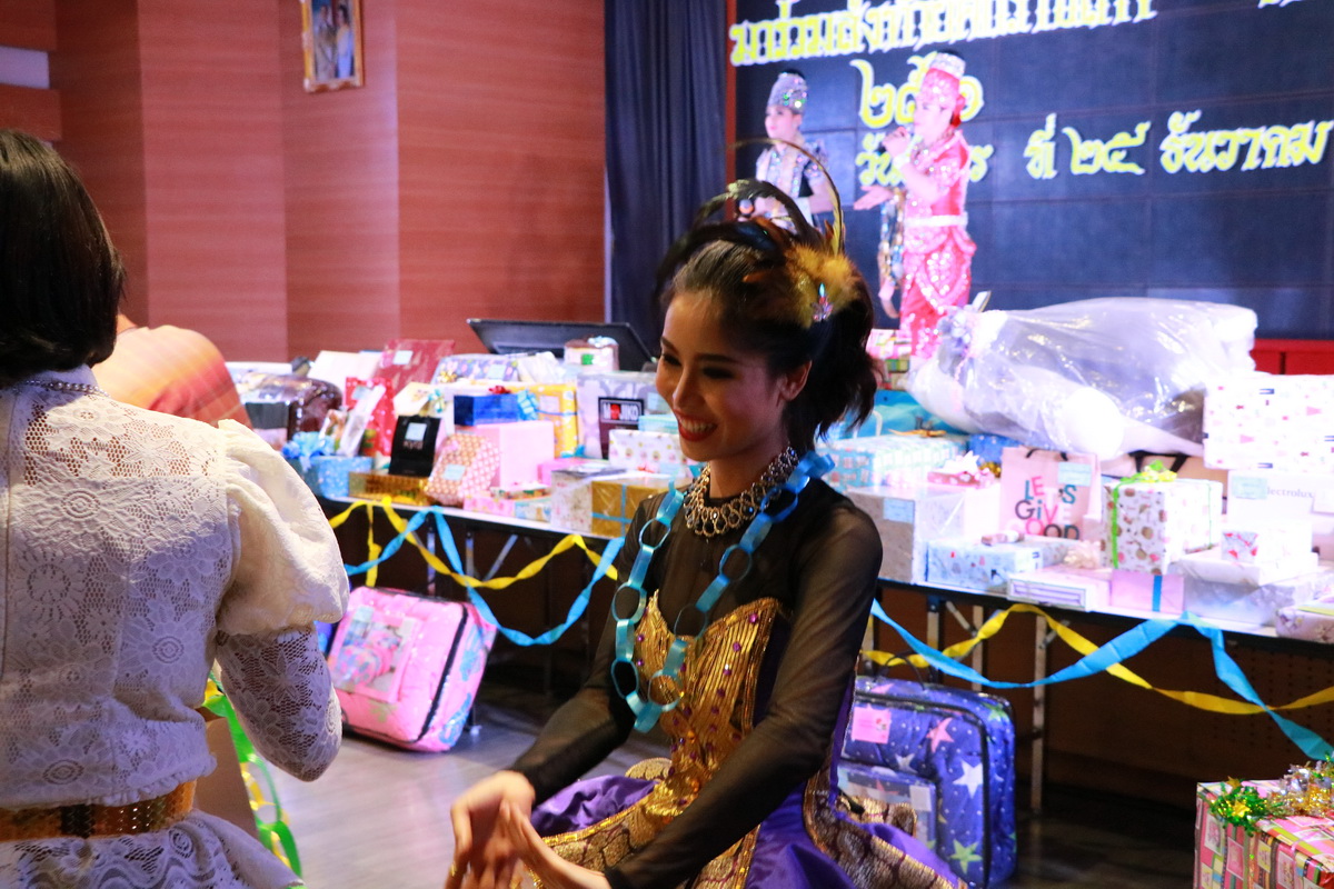 จิตรลดา นุ่งภูษาไทย — 9 พฤษภาคม 2025 — สถาบันเทคโนโลยีจิตรลดา CDTI