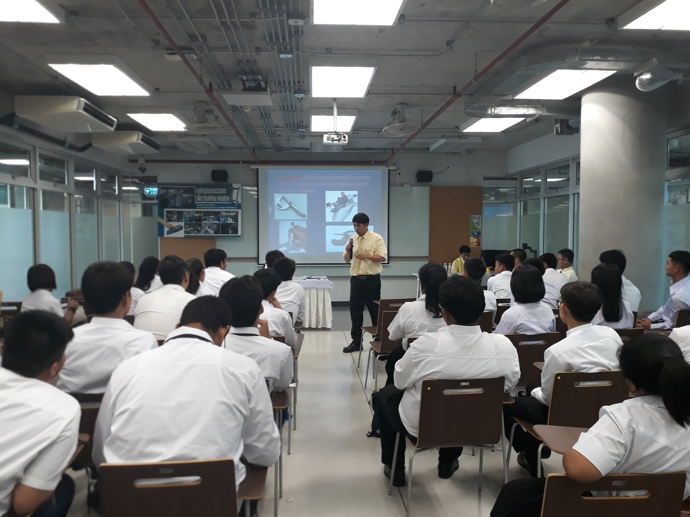การฝึกทักษะพื้นฐานทางช่างสำหรับนักศึกษาใหม่ ประจำปีการศึกษา2562 (สัปดาห์ที่1) — 2 พฤษภาคม 2025 — สถาบันเทคโนโลยีจิตรลดา CDTI