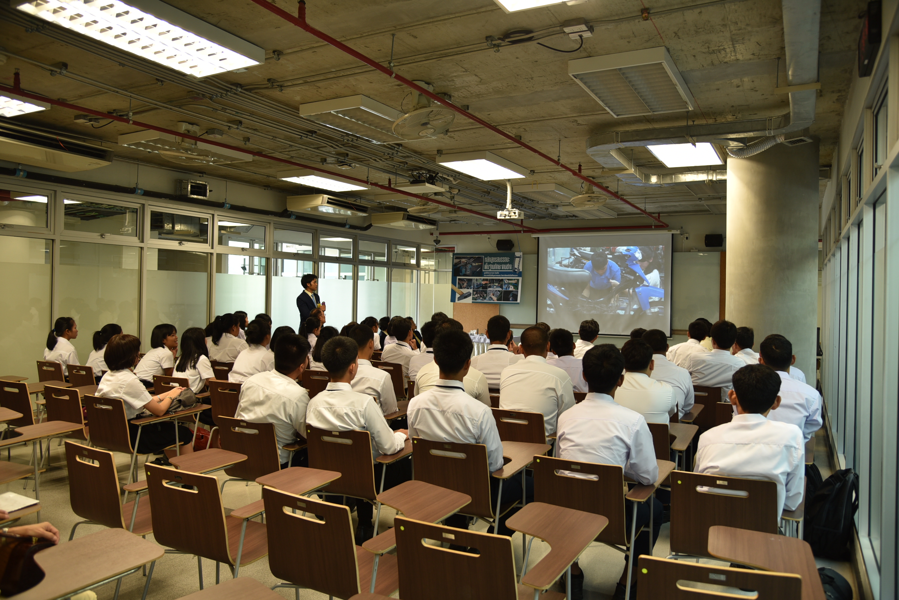 พิธีปฐมนิเทศนักศึกษาใหม่ คณะเทตโนฯ — 2 พฤษภาคม 2025 — สถาบันเทคโนโลยีจิตรลดา CDTI