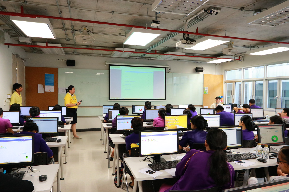 อบรมสื่อการสอนอิเล็กทรอนิกส์ — 2 พฤษภาคม 2025 — สถาบันเทคโนโลยีจิตรลดา CDTI