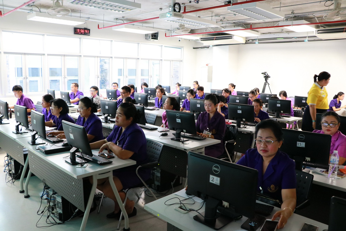 อบรมสื่อการสอนอิเล็กทรอนิกส์ — 2 พฤษภาคม 2025 — สถาบันเทคโนโลยีจิตรลดา CDTI